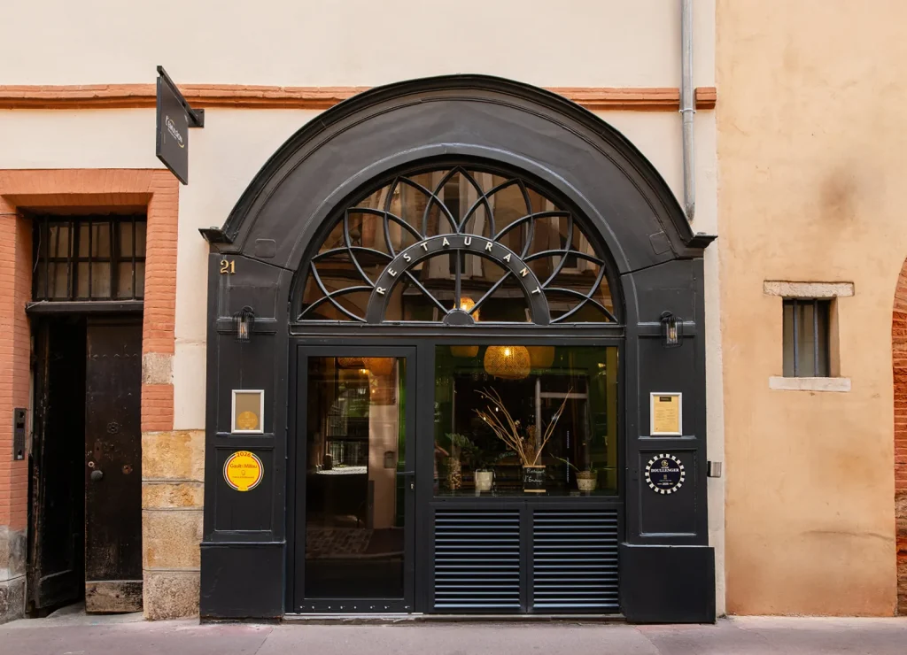 Façade de L'Émulsion au 21 rue Perchepinte à Toulouse